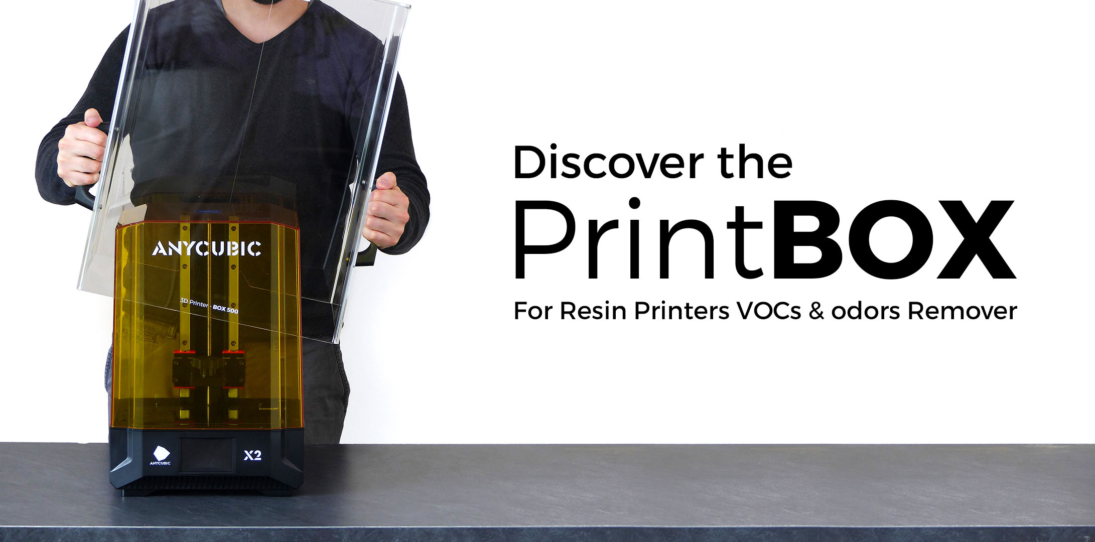 printboxcover_en Operator removing the Printbox and title of the article