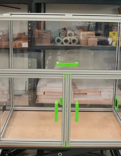 Caisson cloche à trois portes